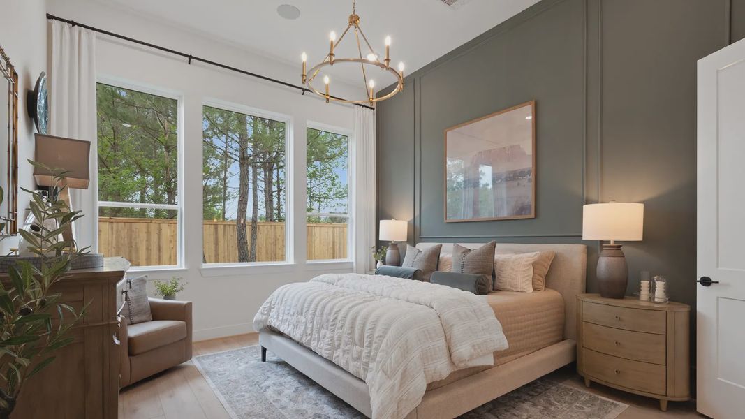 Representative furnished interior of a home built from the Hampton by Chesmar Homes in Wildrye 60', Waller (Image 30).