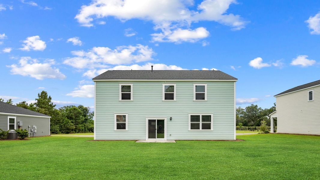 Exterior details and patio area of a home in Fernhill Farms, Statesboro (Image 4).
