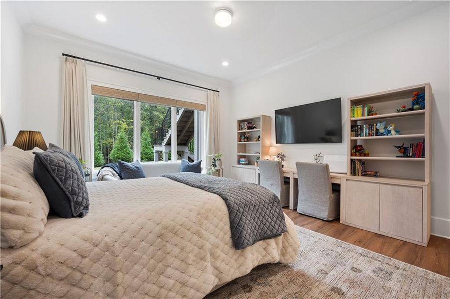 Furnished interior view inside a new home in , Alpharetta (Image 68).