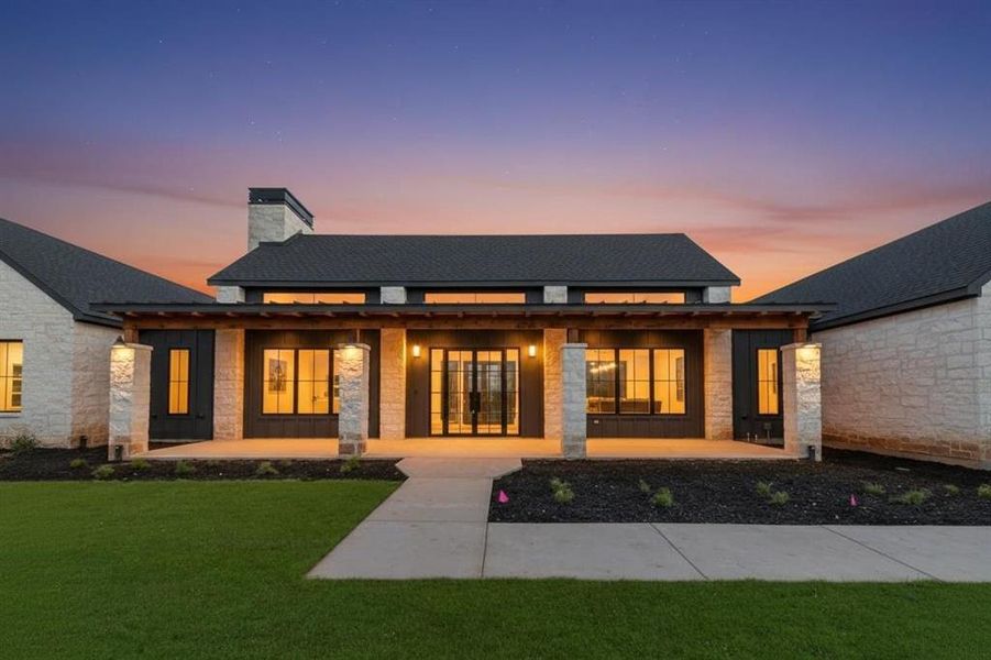 Exterior details and patio area of a home in , Cresson (Image 4).