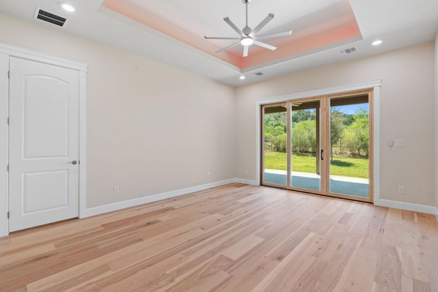 Image 33 of a home in . Image 33 of a home in .