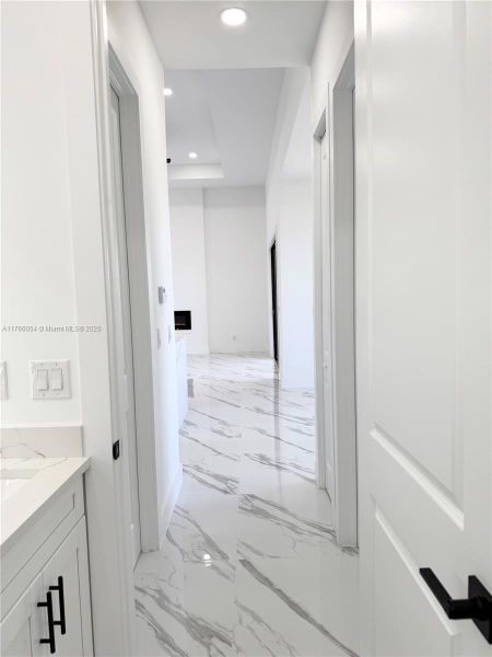 Image 27 of a home in .