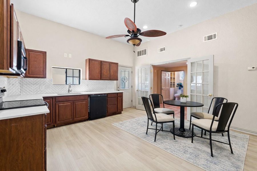 Furnished interior view inside a new home in , Point Venture (Image 17).