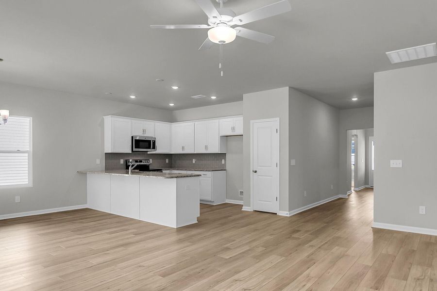 Image 28 of a home in Fairway Woods at Wyboo. Image 28 of a home in Fairway Woods at Wyboo.