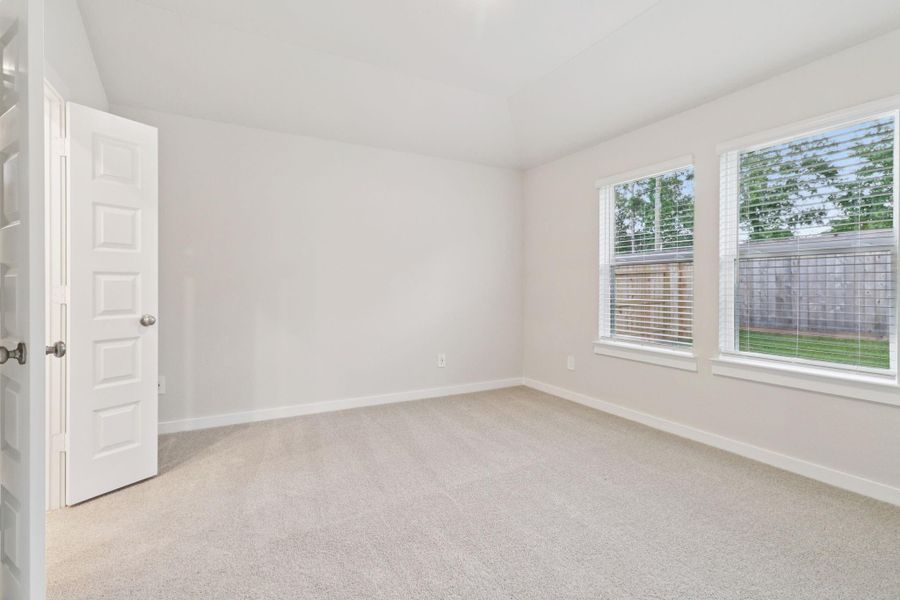 Photo is not of the actual home, but is an inspirational photo of builder’s model home and may depict options, furnishings, and/or decorator features that are not included Photo is not of the actual home, but is an inspirational photo of builder’s model home and may depict options, furnishings, and/or decorator features that are not included