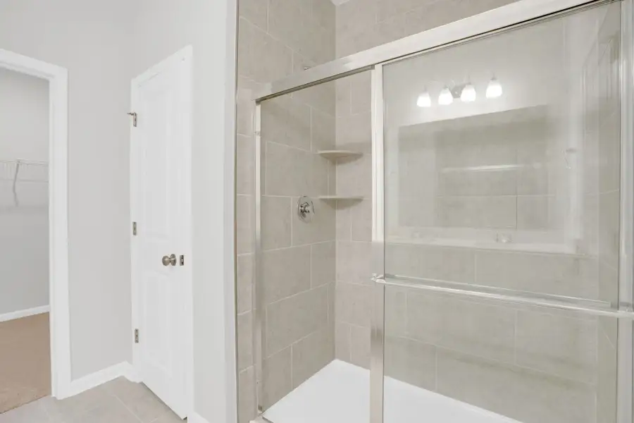 Image 37 of a home in Carriage Estates.