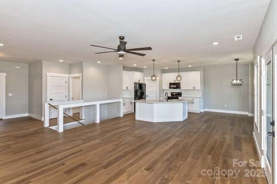 Image 45 of a home in .