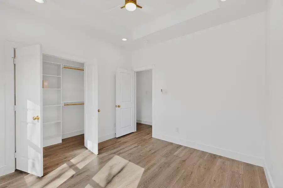 Spacious, unfurnished interior of a new home in , Mabank (Image 15).