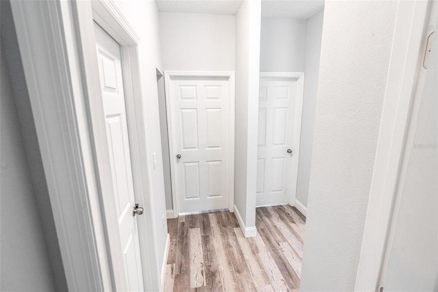 Spacious, unfurnished interior of a new home in , Lake Wales (Image 18).