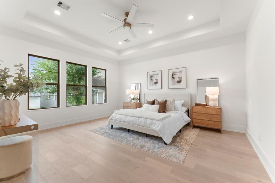 Image 33 of a home in .