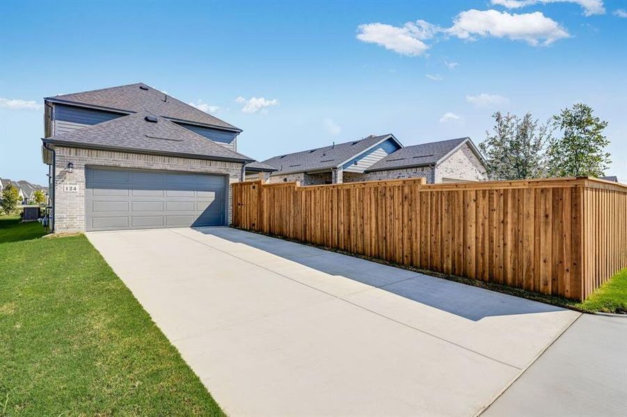 124 North Sky Drive ~ Ready Now 124 North Sky Drive ~ Ready Now