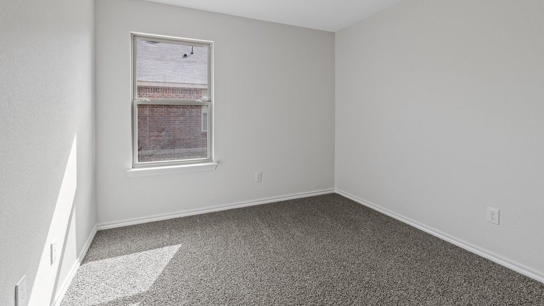 Spacious, unfurnished interior of a new home in Creeks at Burnett Trail, Canton (Image 16).