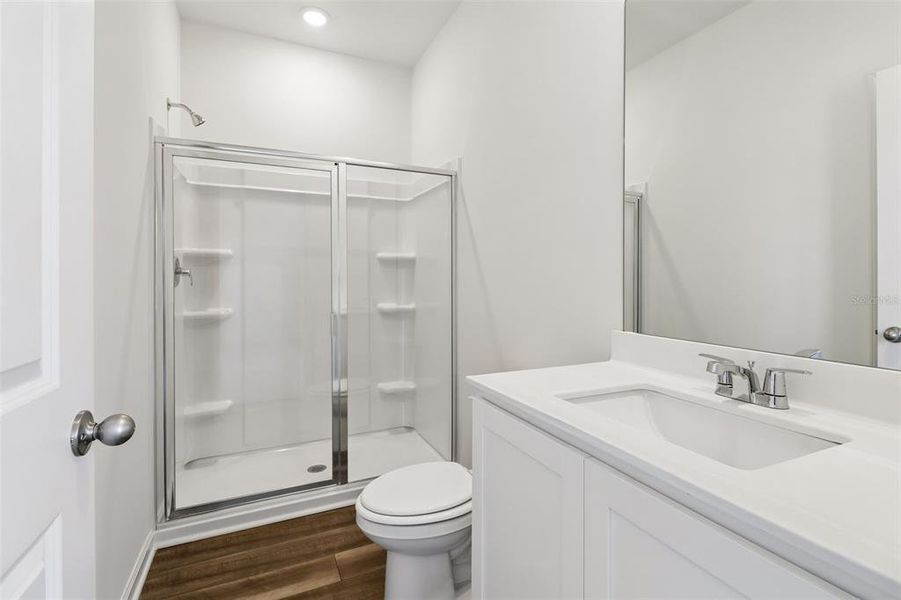 Furnished interior view inside a new home in , Lake Hamilton (Image 8).