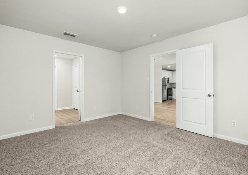 The master suite has a large bedroom, ensuite bathroom and walk-in closet. The master suite has a large bedroom, ensuite bathroom and walk-in closet.