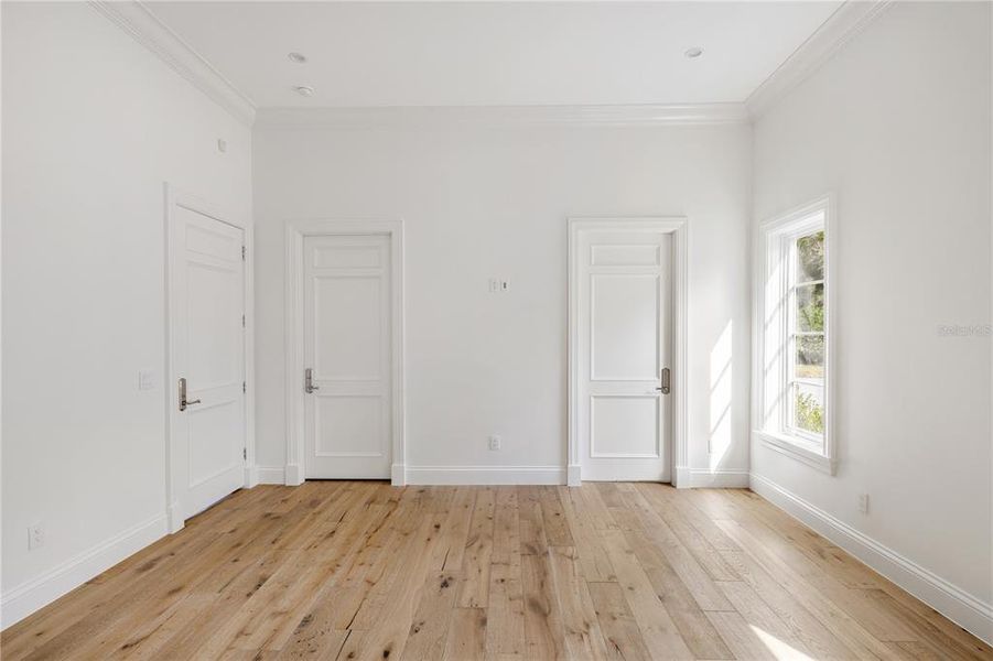 Spacious, unfurnished interior of a new home in , Ocala (Image 30).