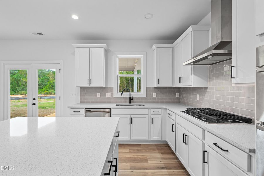 20 -154 Tennyson Dr_ Interior_ Kitchen