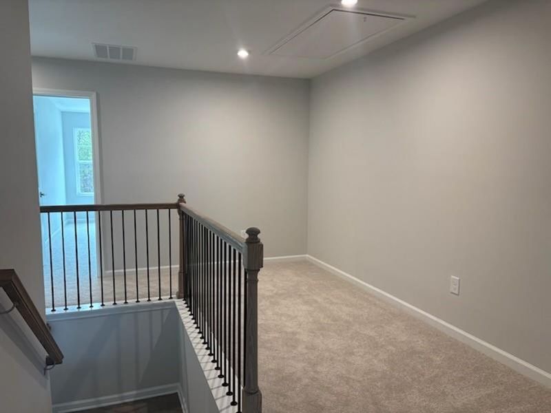 Spacious, unfurnished interior of a new home in Lake Shore, Winder (Image 4). Spacious, unfurnished interior of a new home in Lake Shore, Winder (Image 4).