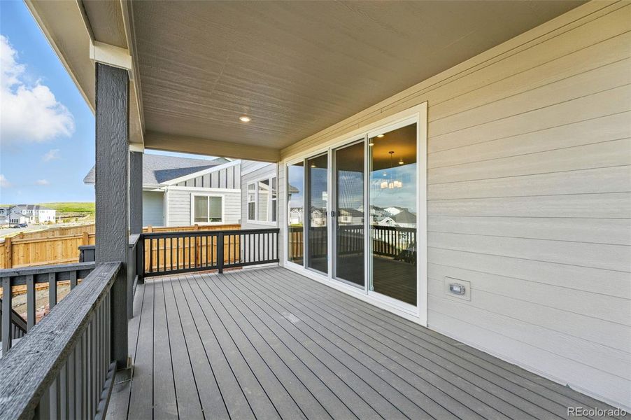 9374 Quartz Street ~ Ready Now