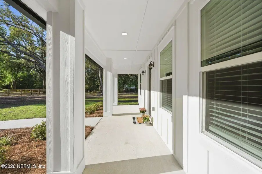 Exterior details and patio area of a home in , Jacksonville (Image 4).