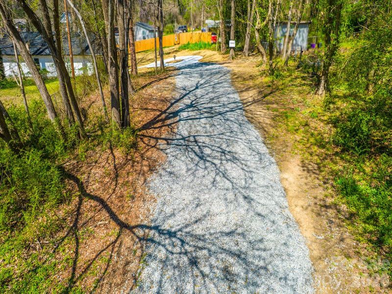 Natural landscape and outdoor views near  in Gastonia (Image 13).