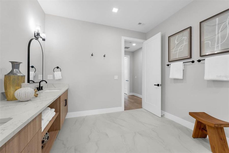 Furnished interior view inside a new home in , Orlando (Image 38). Furnished interior view inside a new home in , Orlando (Image 38).