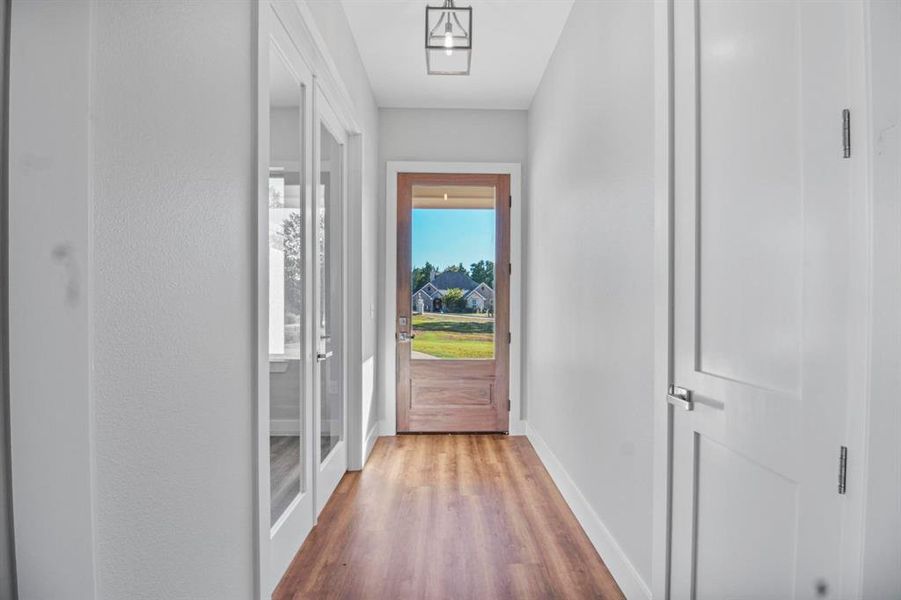 Spacious, unfurnished interior of a new home in , Lindale (Image 24).