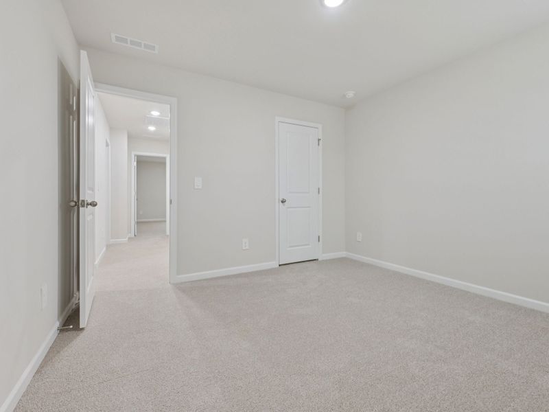 Spacious, unfurnished interior of a new home in Oak Manor - Signature Series, Garner (Image 19).