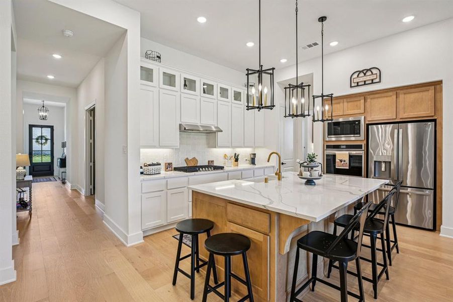 Furnished interior view inside a new home in Ridge Crossing, Waxahachie (Image 35).