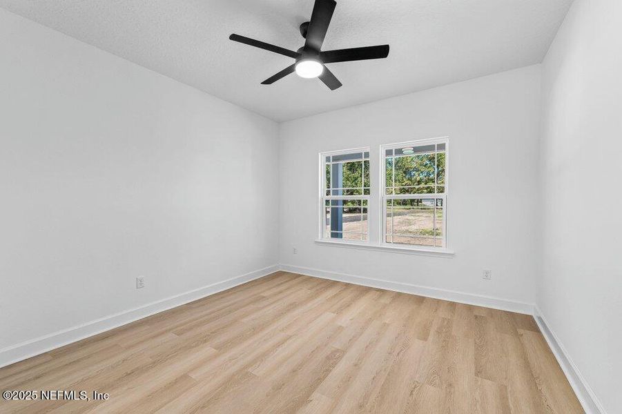 Spacious, unfurnished interior of a new home in , Glen St. Mary (Image 21).