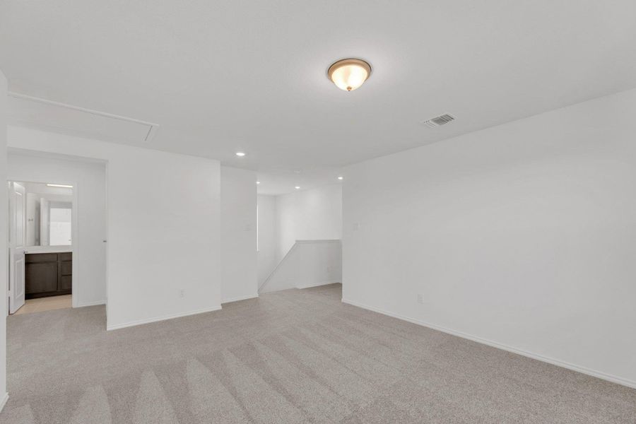 Spacious, unfurnished interior of a new home in Salerno - Heritage Collection, Round Rock (Image 19).