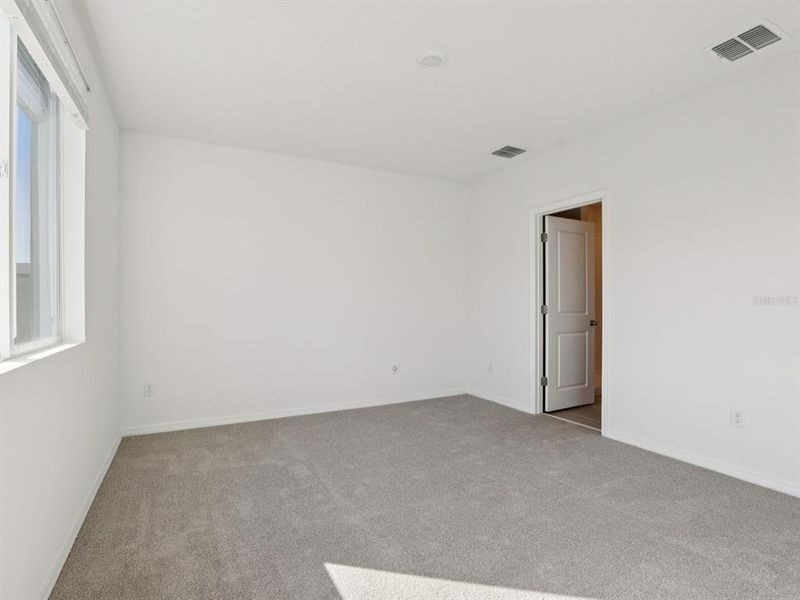 Spacious, unfurnished interior of a new home in Benton Hills - Premier Series, Brooksville (Image 9).