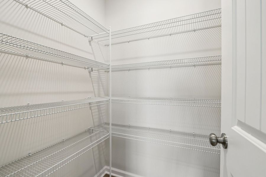 Spacious, unfurnished interior of a new home in Heritage at New Riverside, Bluffton (Image 28).