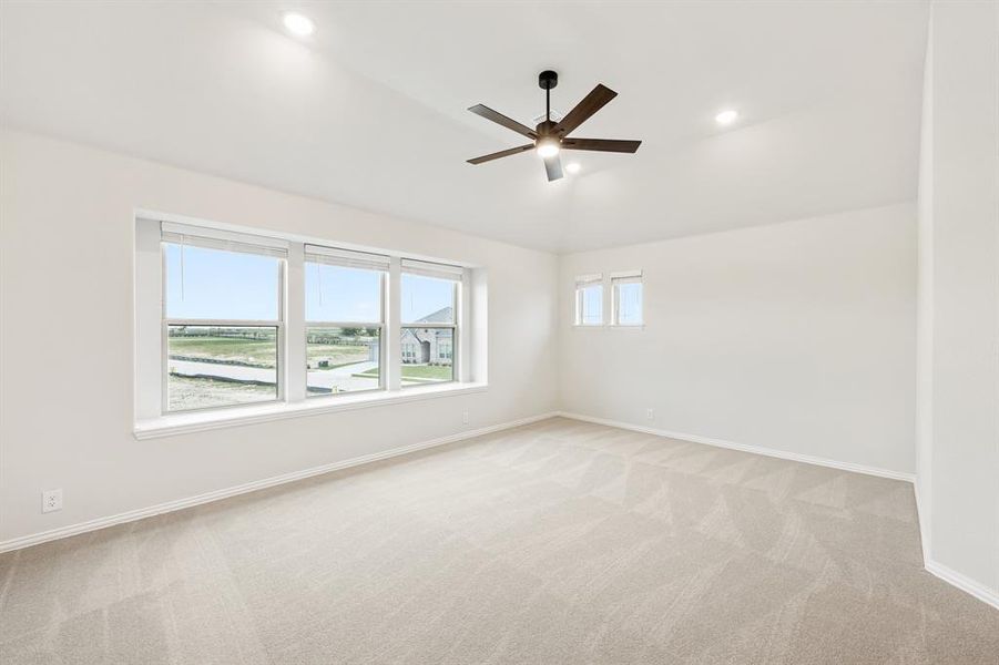 Spacious, unfurnished interior of a new home in Timberbrook, Justin (Image 25). Spacious, unfurnished interior of a new home in Timberbrook, Justin (Image 25).