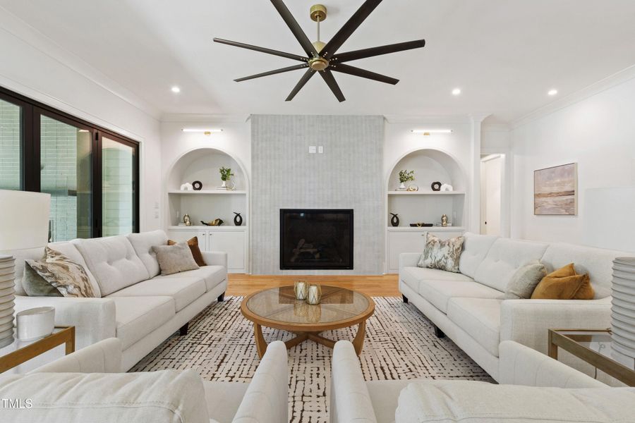 Tanbark (25) Tanbark (25)