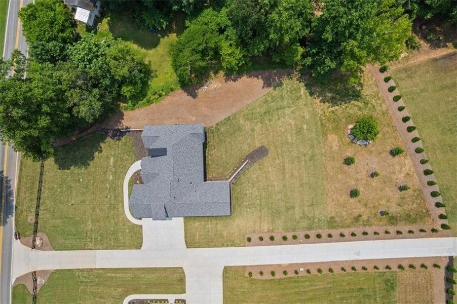 Image 65 of a home in .