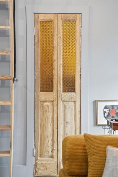 Image 32 of a home in .