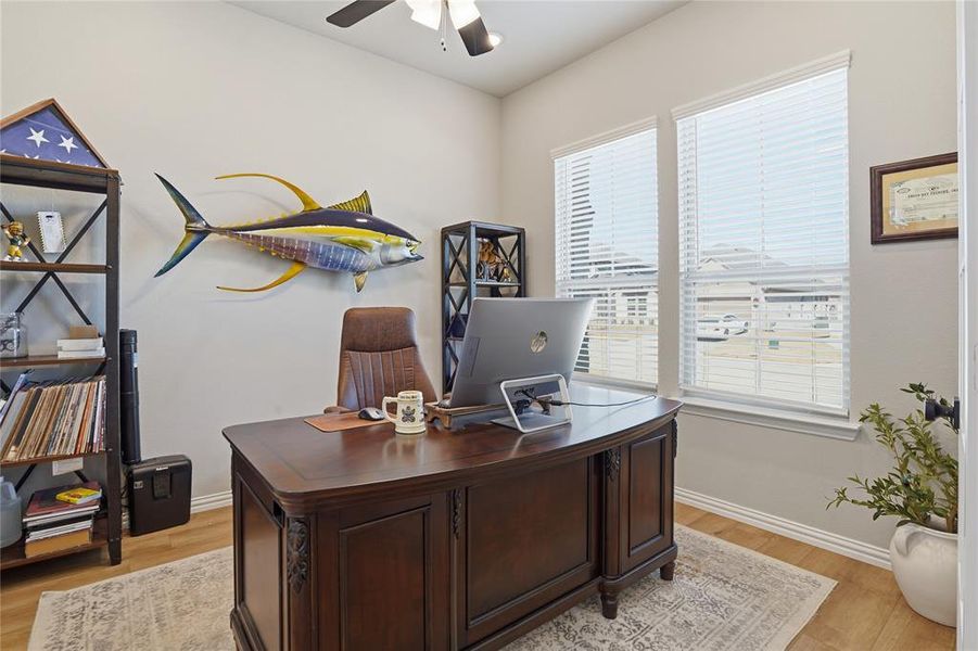 Furnished interior view inside a new home in Morningstar, Aledo (Image 7).