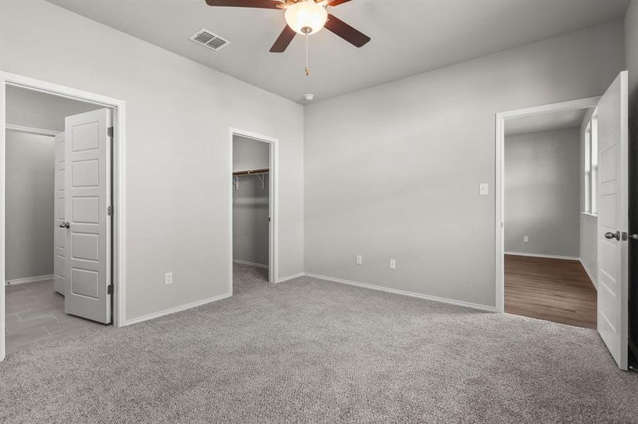 Spacious, unfurnished interior of a new home in Heartland, Heartland (Image 19). Spacious, unfurnished interior of a new home in Heartland, Heartland (Image 19).