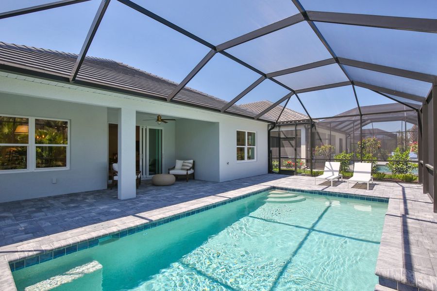 Representative exterior details of a home built from the Lighthouse by Neal Communities in Boca Royale Golf & Country Club at Wellen Park, Englewood (Image 27).