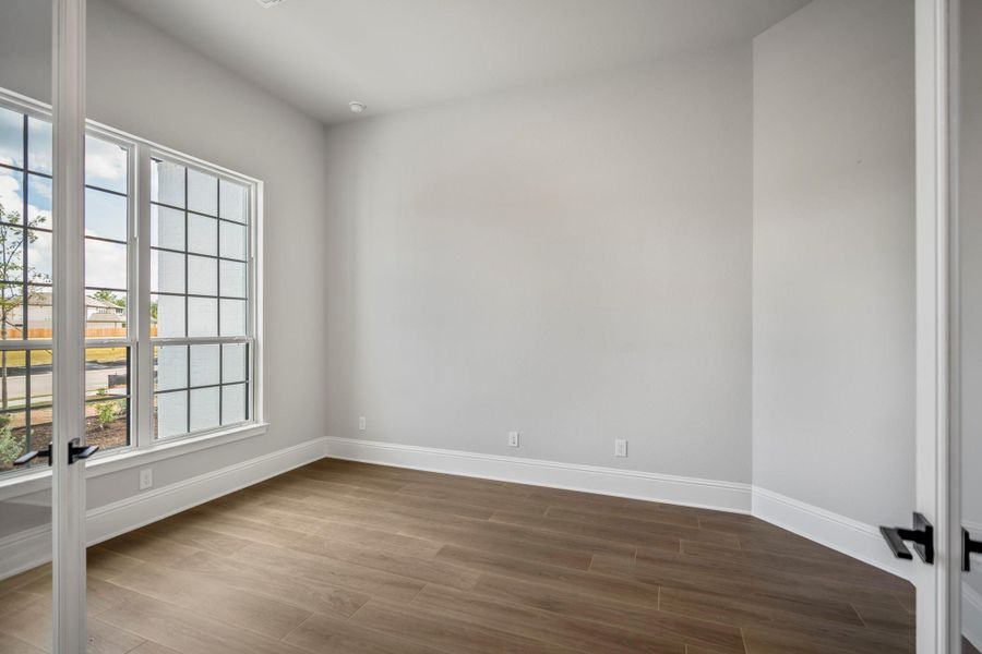 Spacious, unfurnished interior of a new home in Colton, Todd Mission (Image 44). Spacious, unfurnished interior of a new home in Colton, Todd Mission (Image 44).