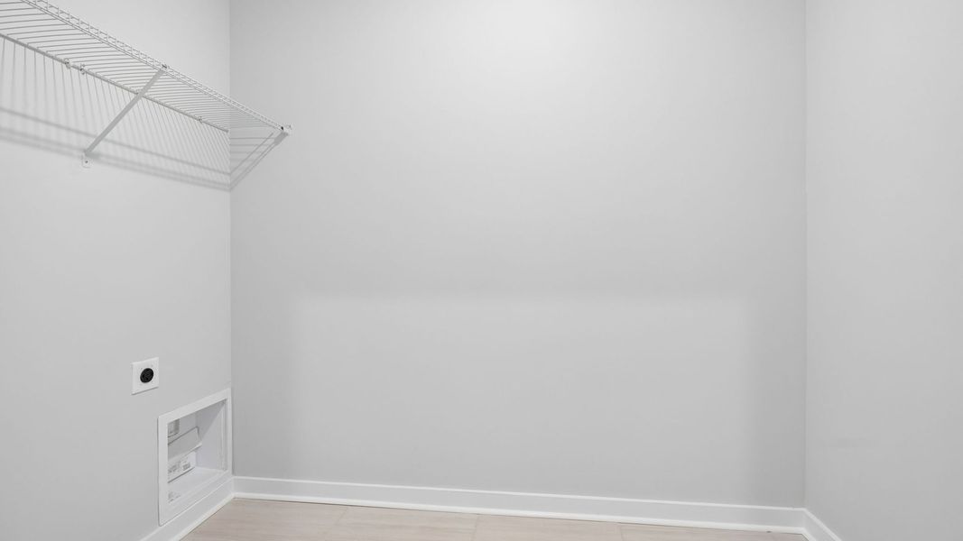 Representative unfurnished interior of a home built from the Ansley by D.R. Horton in Harvest Point, Spring Hill (Image 67).