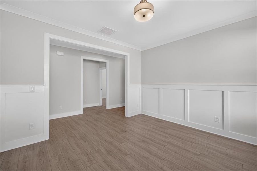 Spacious, unfurnished interior of a new home in , Gainesville (Image 24).