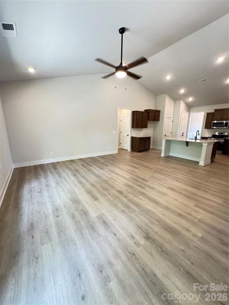 Spacious, unfurnished interior of a new home in Kerns Ridge, Salisbury (Image 14).