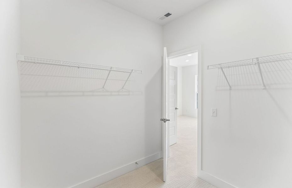 Spacious, unfurnished interior of a new home in Skyline, Nashville (Image 18).