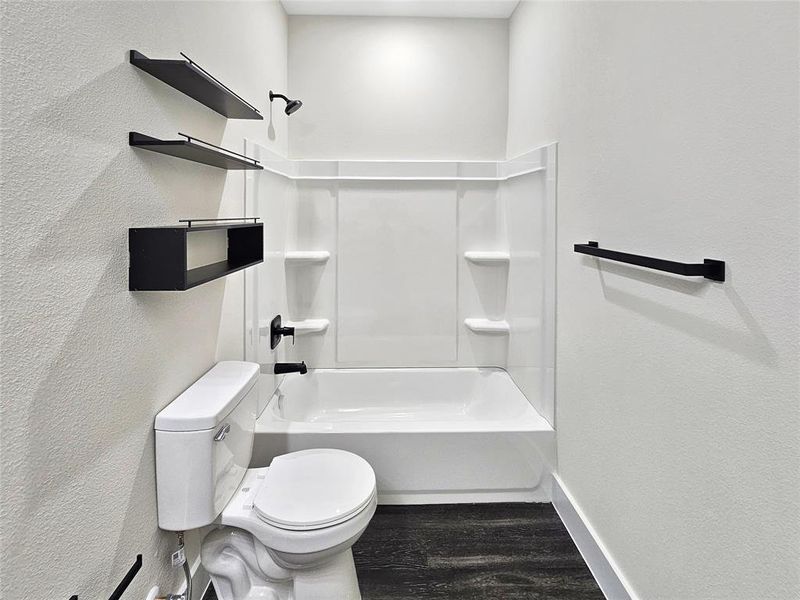 Furnished interior view inside a new home in , Malakoff (Image 7).