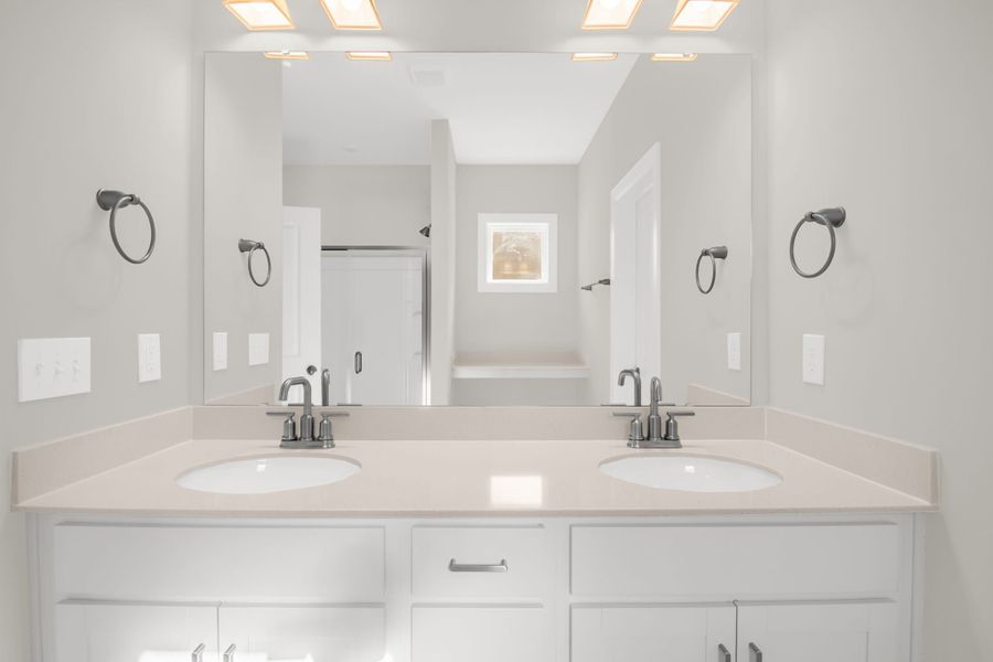 4br New Home in Kernersville, NC.  - Slide 23