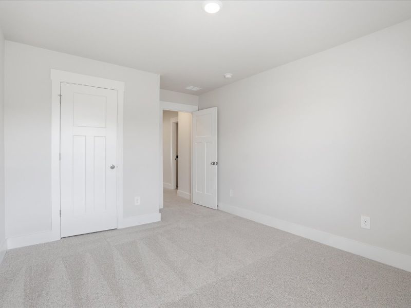 Spacious, unfurnished interior of a new home in Ashby Woods, Boiling Springs (Image 16). Spacious, unfurnished interior of a new home in Ashby Woods, Boiling Springs (Image 16).