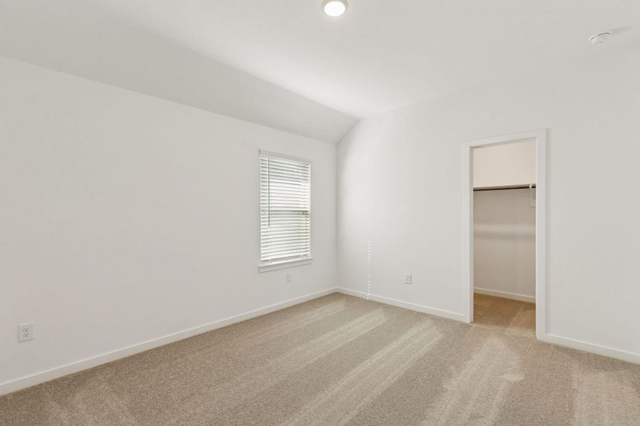 Spacious, unfurnished interior of a new home in Mavera, Conroe (Image 13). Spacious, unfurnished interior of a new home in Mavera, Conroe (Image 13).