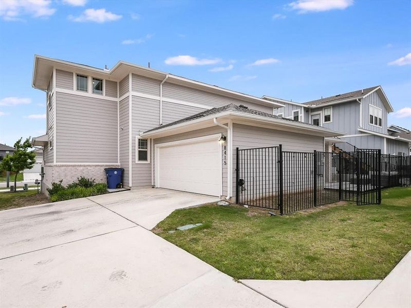 Shared Driveway/Garage