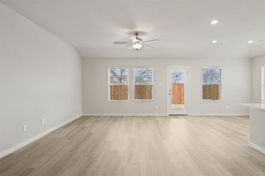 Photo is not of the actual home, but is an inspirational photo of builder’s model home and may depict options, furnishings, and/or decorator features that are not included. Photo is not of the actual home, but is an inspirational photo of builder’s model home and may depict options, furnishings, and/or decorator features that are not included.